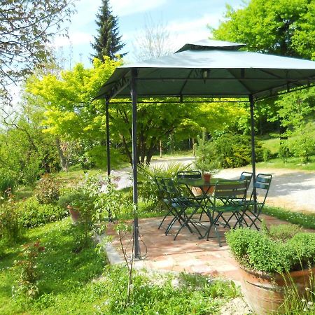 Tenuta Calabiana Diano dʼAlba Kültér fotó