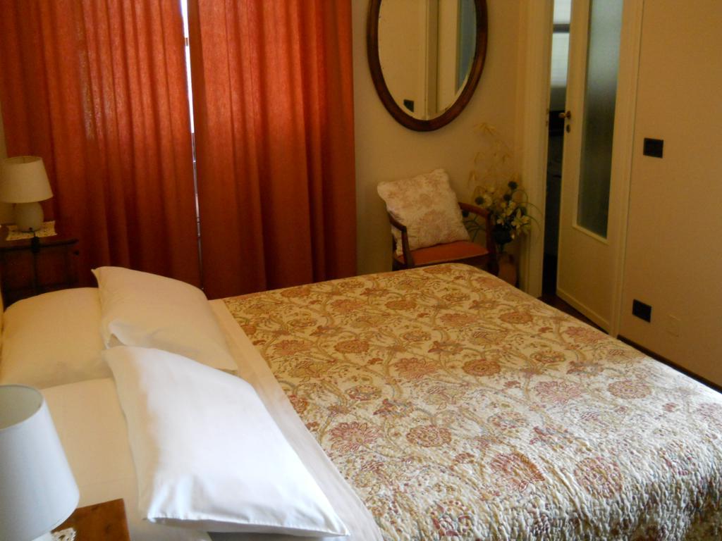 Tenuta Calabiana Diano dʼAlba Kültér fotó